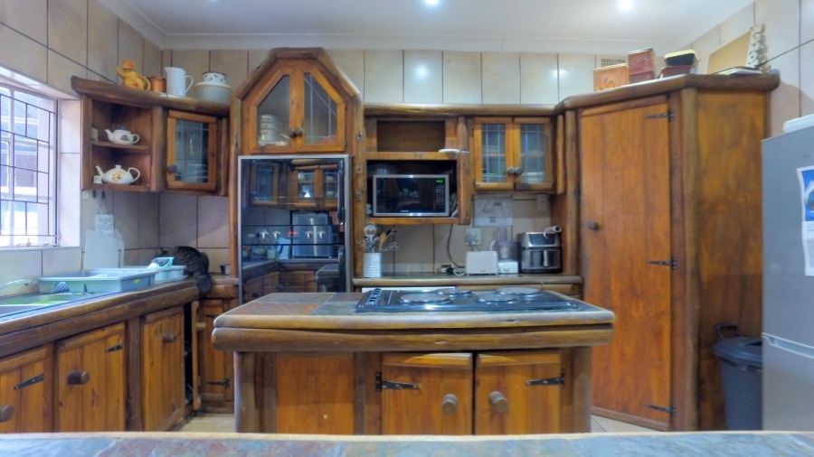 4 Bedroom Property for Sale in Bodorp North West